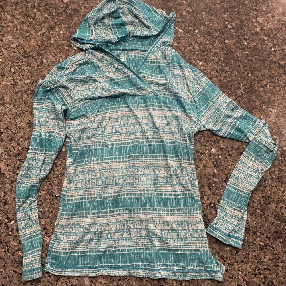 Title Nine Women's Lightweight Summer Hoodie - Size Medium